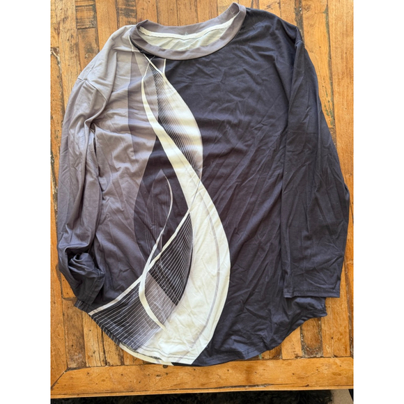Unbranded Tops - Women's Long Sleeve Tee XL Gray Black Abstract